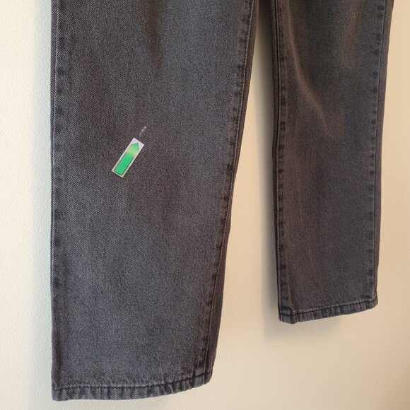 Forever 21 Women’s Curb Chain High-Rise Straight Leg Jeans Black Wash - (26) - Picture 8 of 16